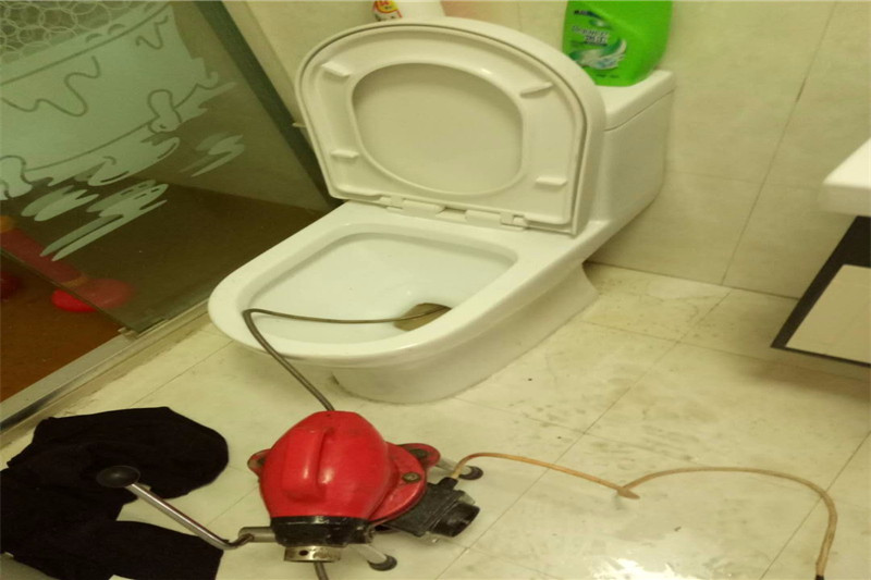 德安如何疏通马桶 疏通马桶多少钱