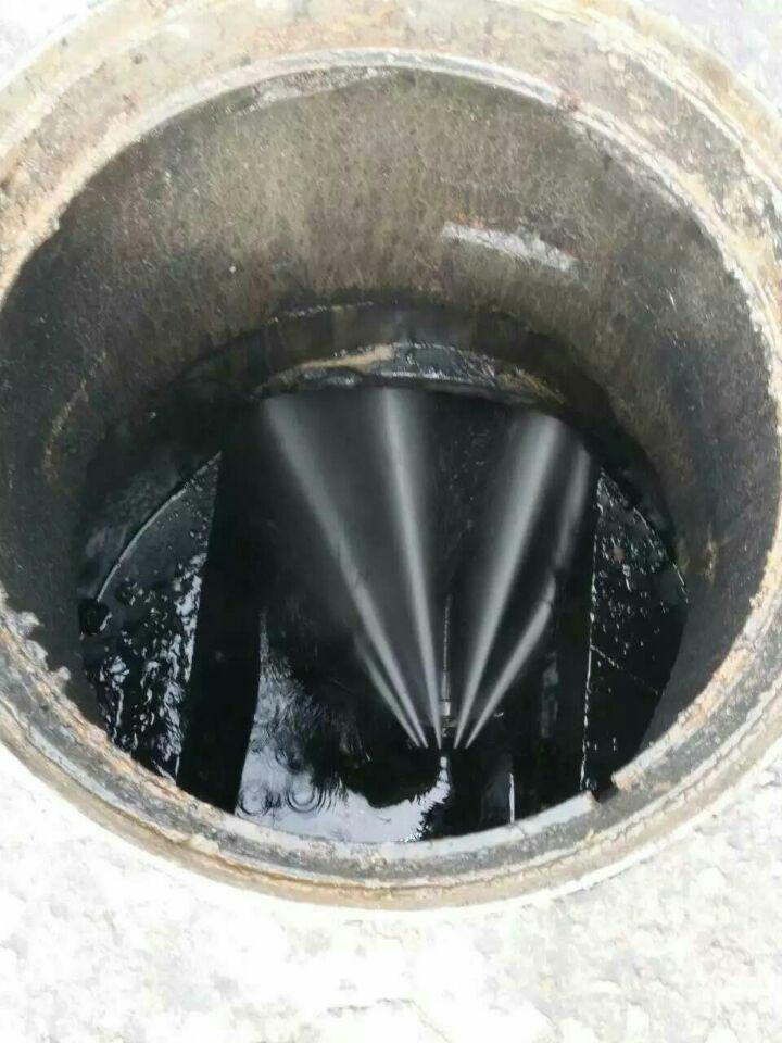 污水管道清理管道内淤泥的施工方法?