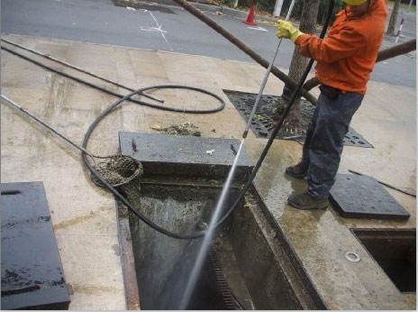 德安池底污泥如何清理